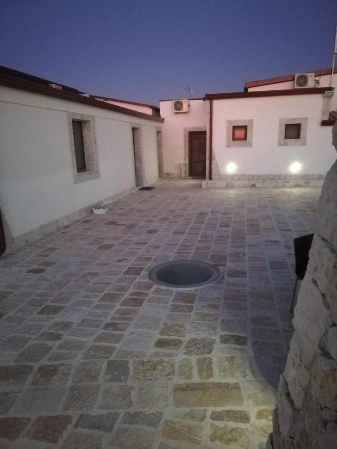 Madonna Delle Grazie Hotel Laterza Exterior foto